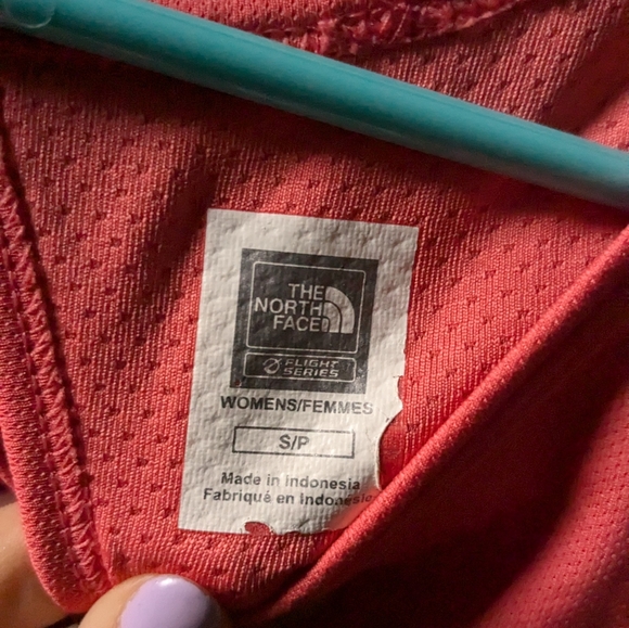The north face women's active tank - Picture 2 of 7